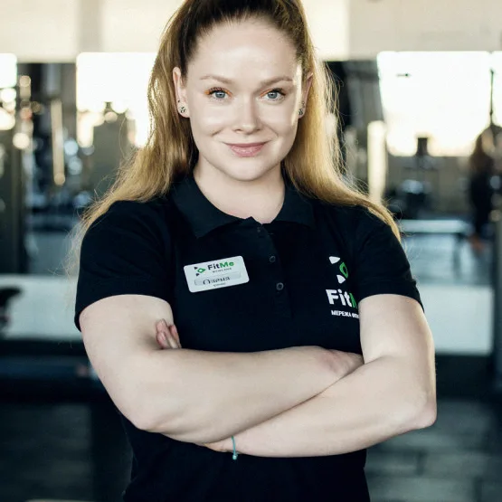 Олена, тренер групових занять FitMe